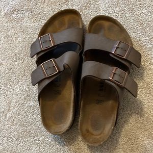 EUC Birkenstock Women Size 42, Mocha.